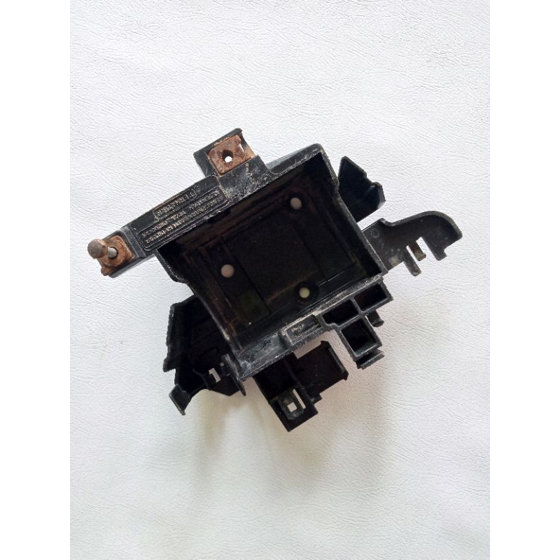 Wadah tempat aki box aki Verza 150 original copotan