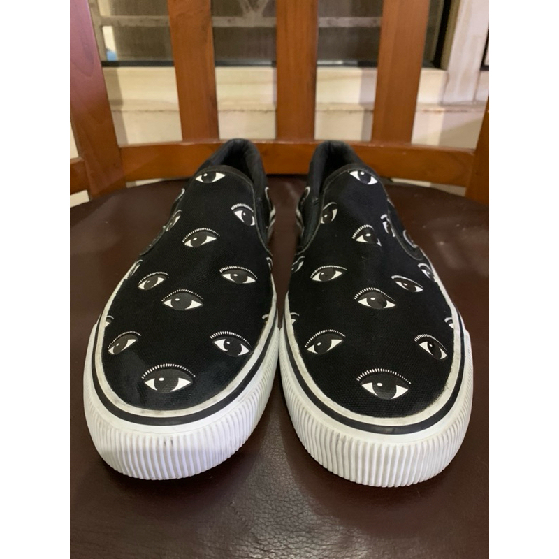 Sepatu Second KENZO SLIP ON Size 44