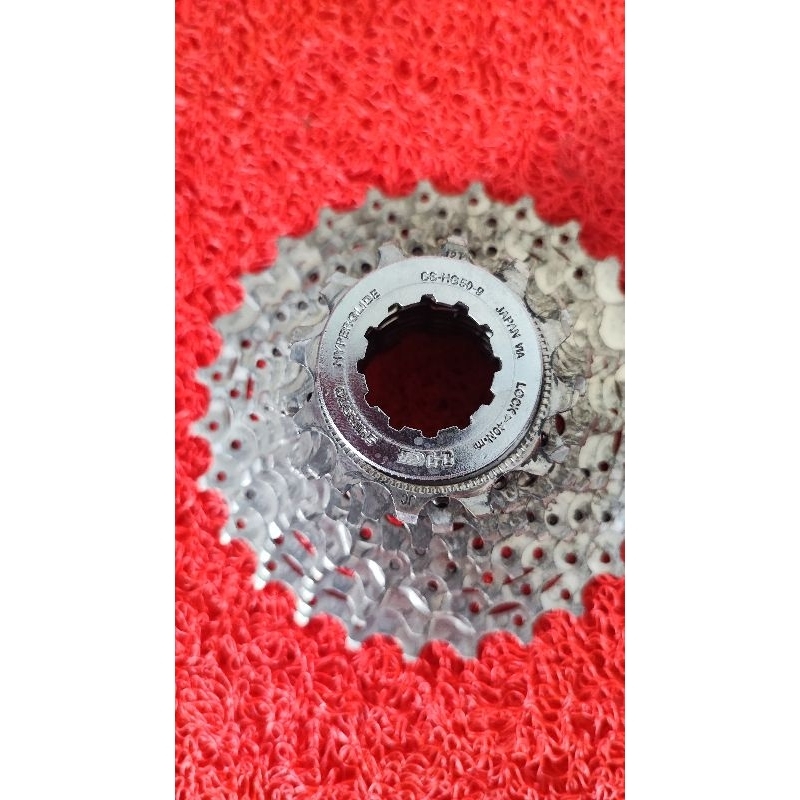 Sprocket Shimano 9sp CS-HG50-9 12-28T ,kondisi mulus like new