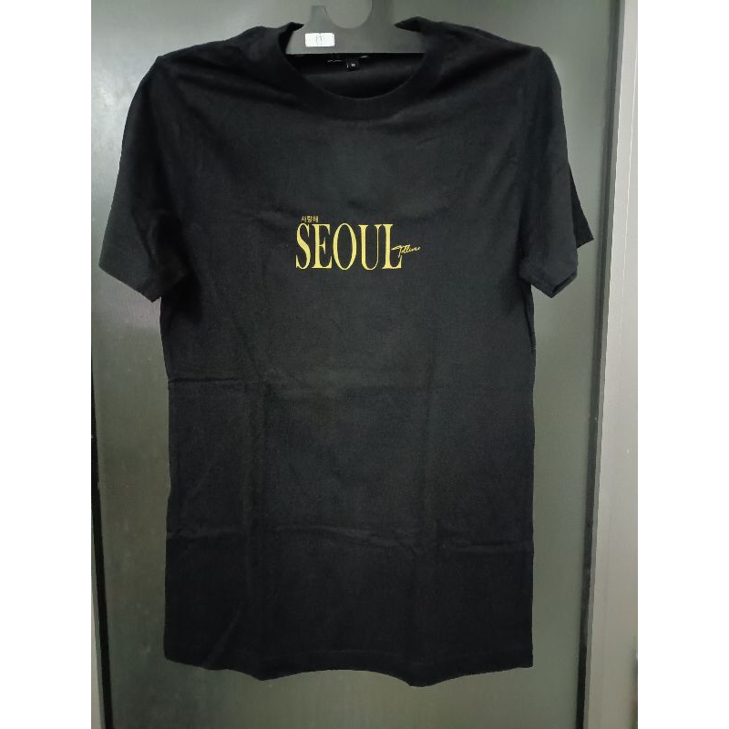 kaos tolliver Seoul *preloved* size M