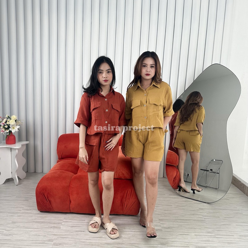 Vania Oneset | Setelan