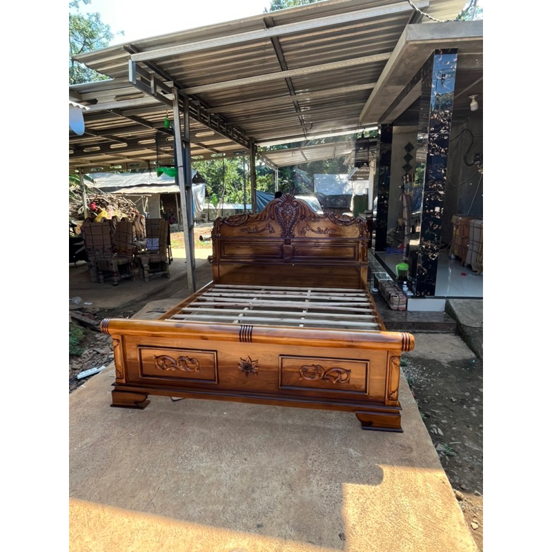 Dipan peluru kayu jati murah / ranjang jati murah