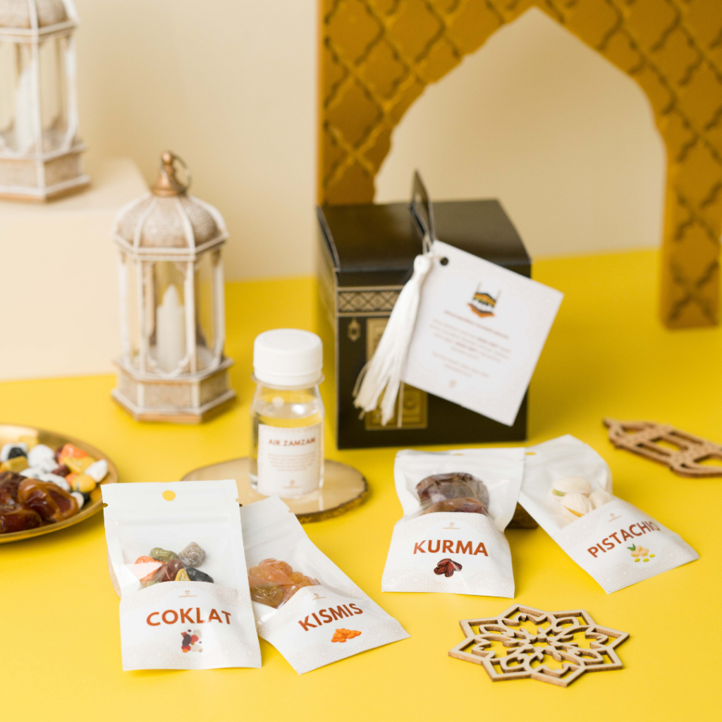 

HAMPERS KABAH SPECIAL | Hampers Oleh Oleh Haji Souvenir Umroh Suvenir Tahlilan Syukuran Hajatan