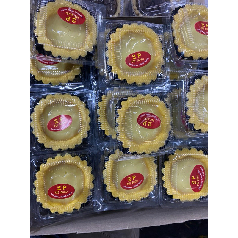 

kue sus stoberi susu