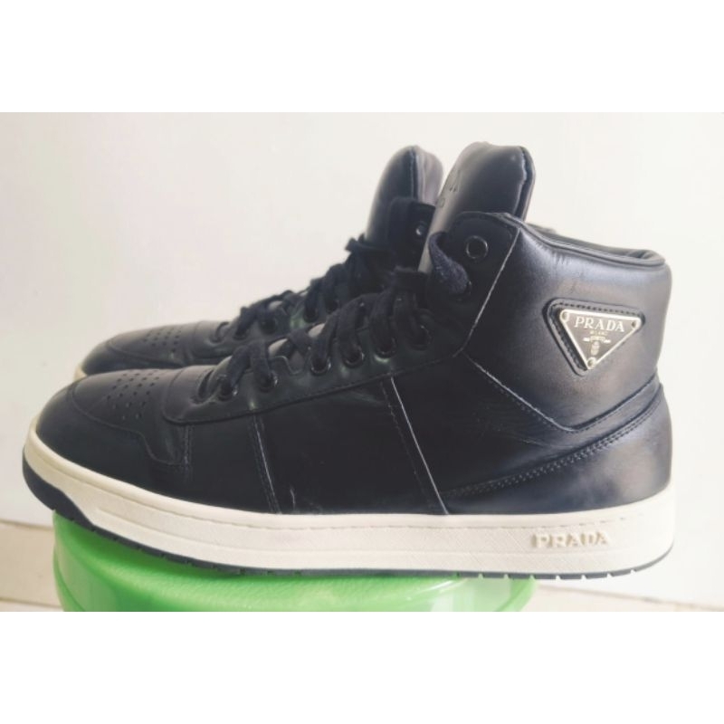 Sepatu Kulit Pradaa High Ori Second Made In Italy