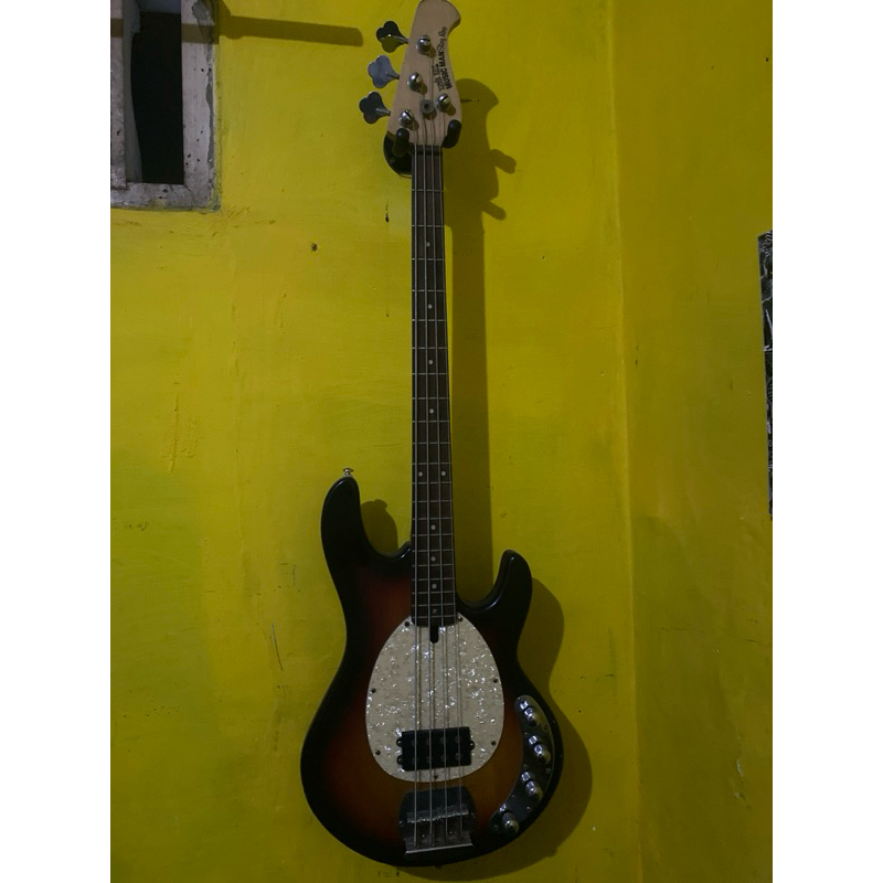 Bass musicman