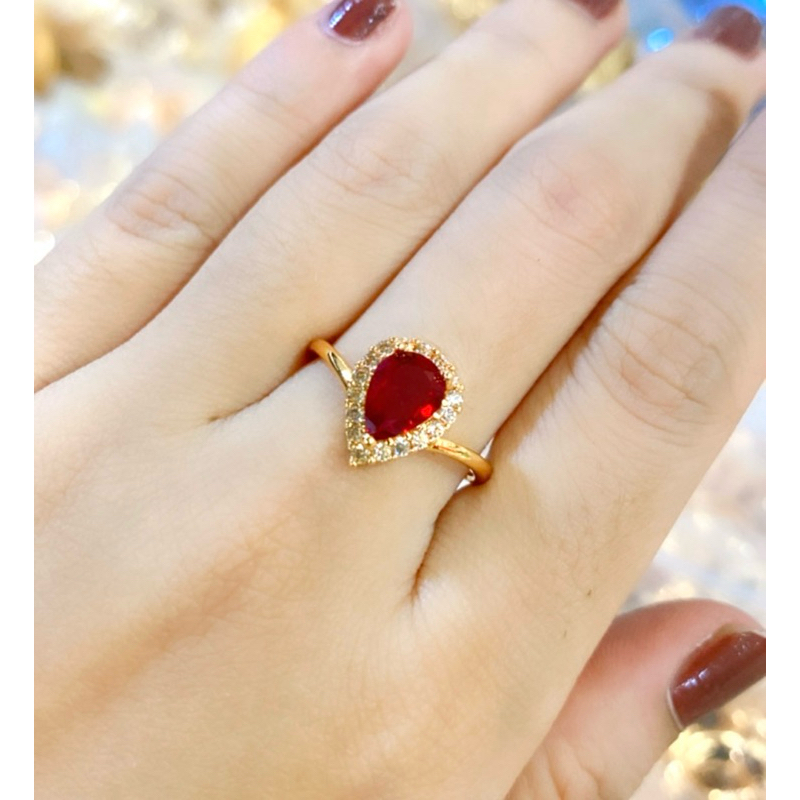 CINCIN EMAS BATU GIOK MERAH OVL PERMATA CINCIN TITANIUM ANTI LUNTUR WANITA