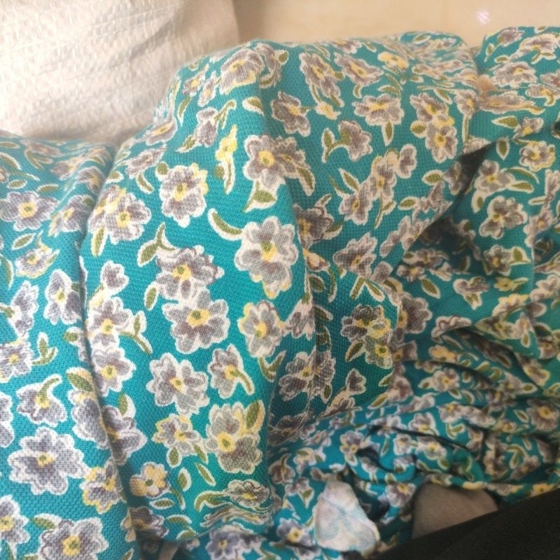 KAIN KILOAN KAOS LAKOS MOTIF BUNGA