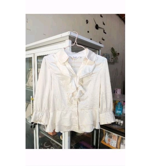 ATASAN BLOUSE KATUN PUTIH WANITA