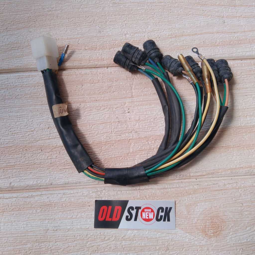 KABEL FITING SOKET SPIDO SPEDOMETER HONDA ASTREA STAR - PRIMA PARTS AKSESORIS FITTING SOCKET NOS