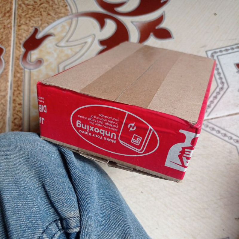 

PACKING KARDUS UNTUK PENGIRIMAN SELURUH INDONESIA