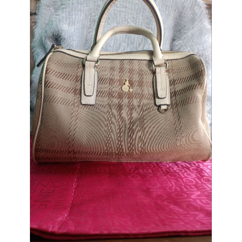 tas beanpole