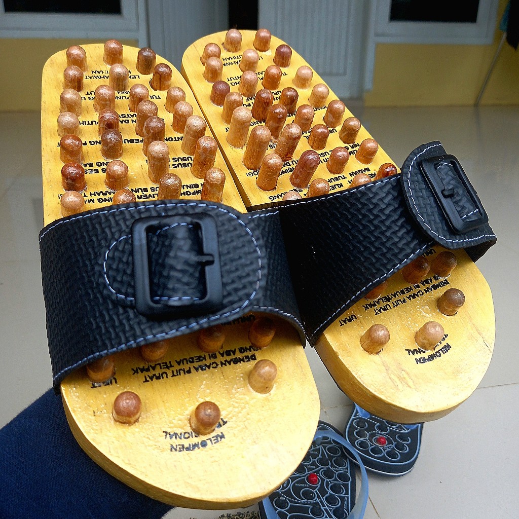 Alas Kaki Sandal Pijat Kayu, Terapi Alas Kaki Sandal Pijat Kayu, Sendal Kesehatan Kayu