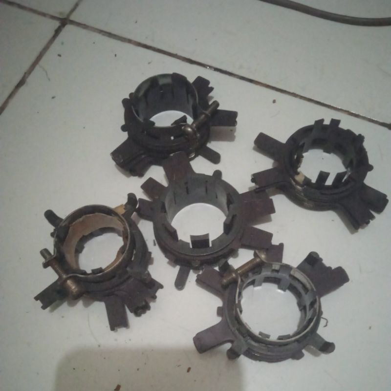 magnet konvergion defleksi yoke second