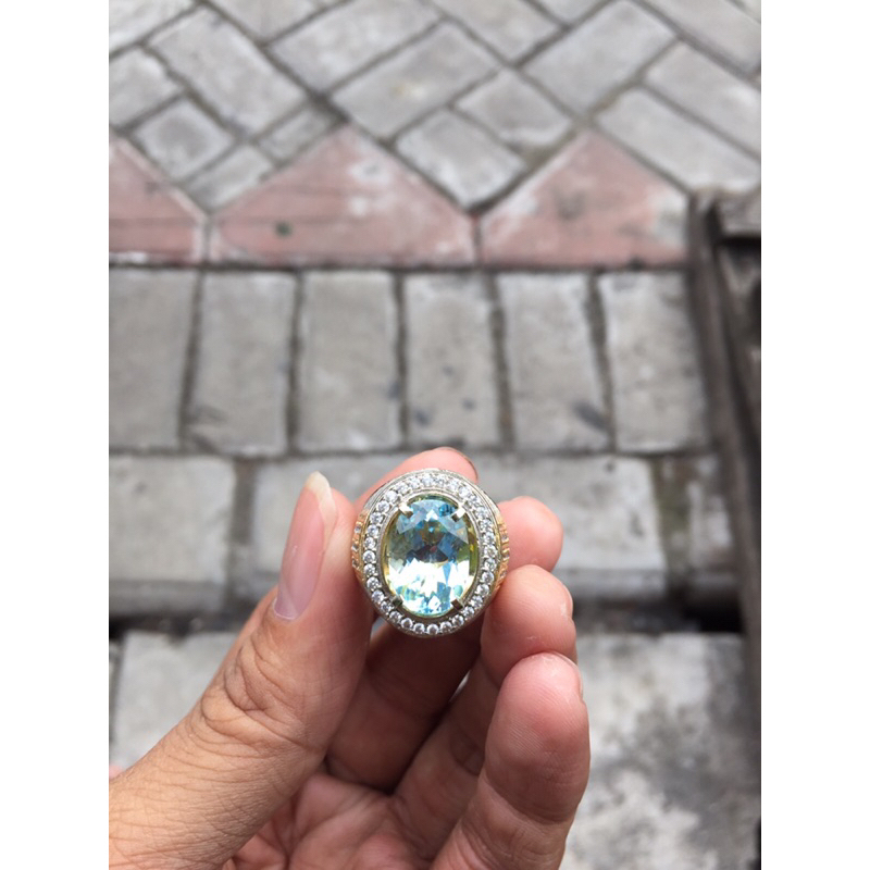 batu blue topaz