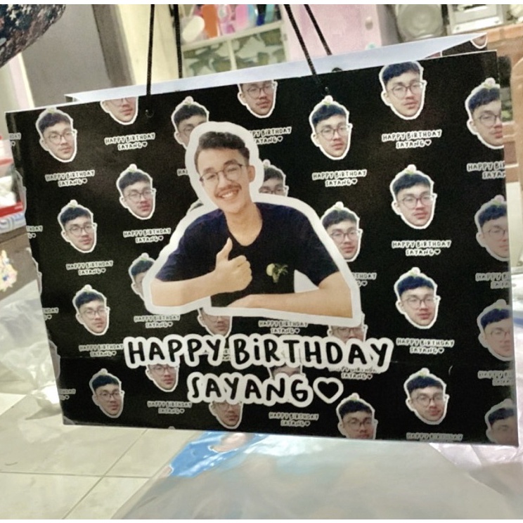 

Kirim Sekarang Paperbag wajah paper bag Landscape muat sepatu