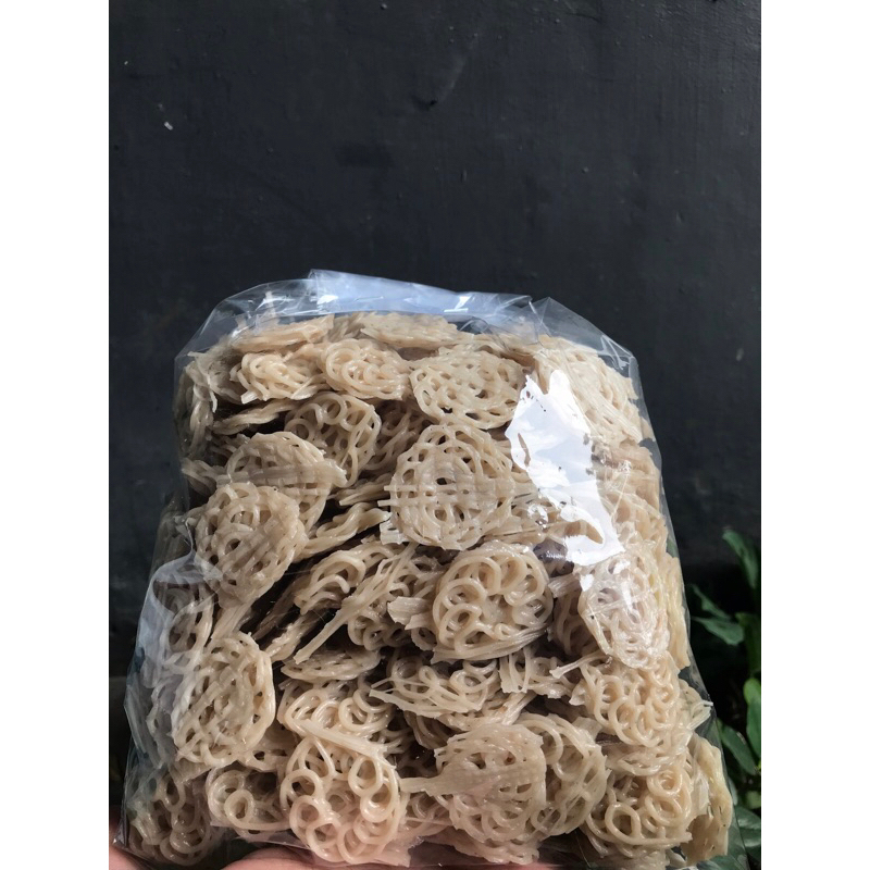 

Kerupuk babangi mentah ukuran 200 / 1kg