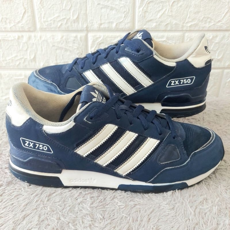 Sepatu Dewasa Adidas ZX 750 Navy Blue White