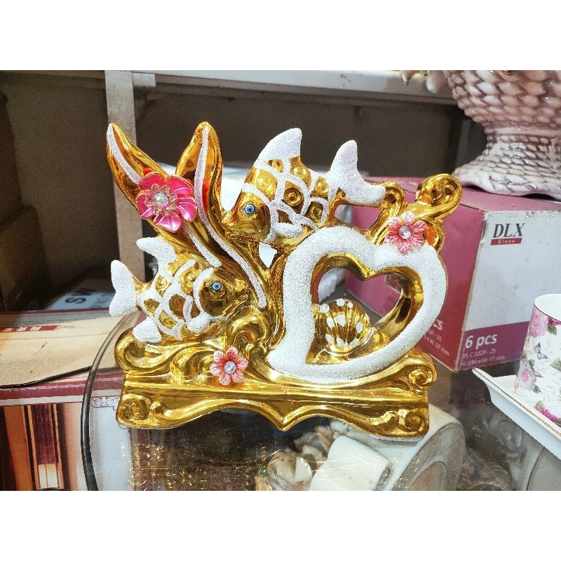 pajangan lemari hias keramik hiasan model ikan