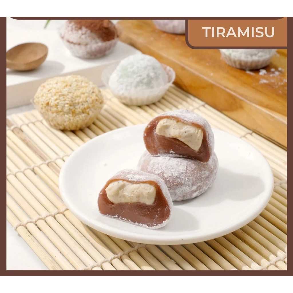 

Mochi Quen Rasa Tiramisu