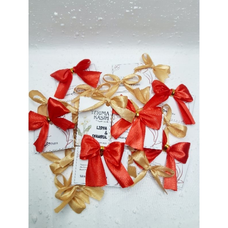 

(50pcs) Aplikasi Pita Souvenir Pita Hangtag Souvenir Pernikahan