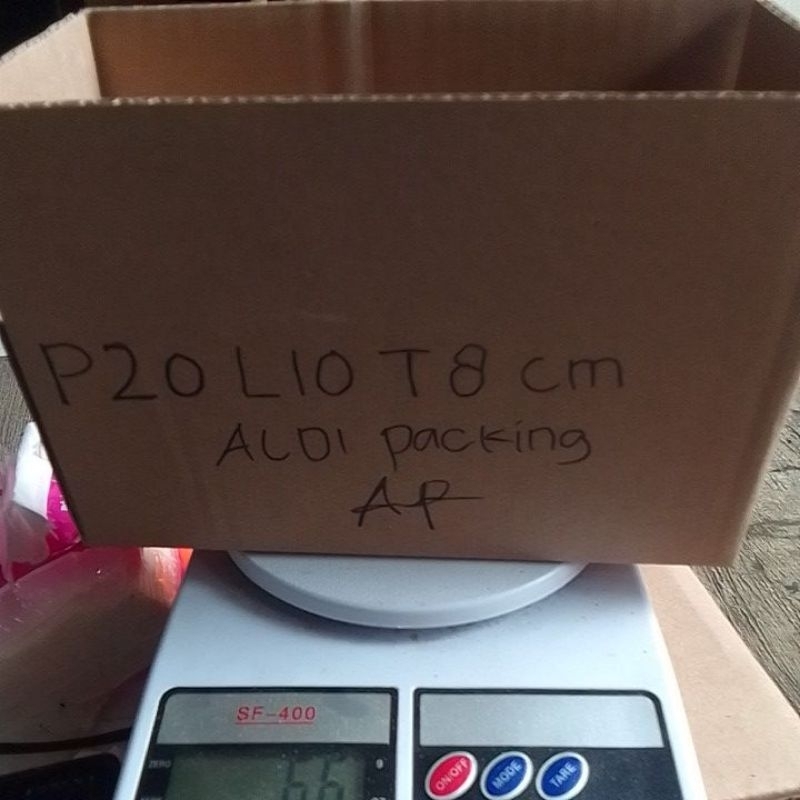 

Box packing polos murah ukuran 20×10×8cm