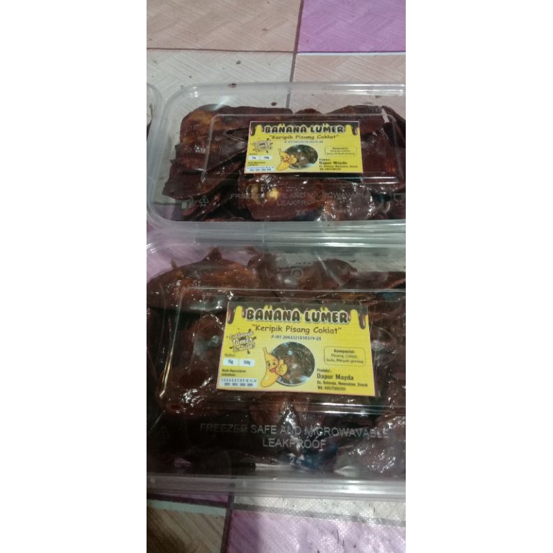 

2 BOX KRIPIK PISNG COKLAT LUMER MAYDA isi 125x2 jadi 250gr