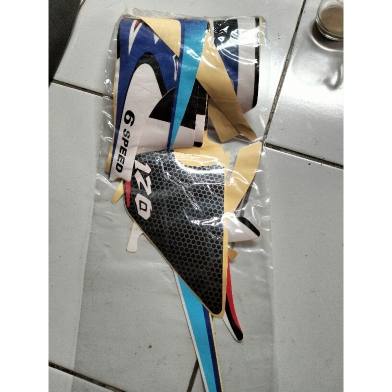 Striping sticker satria 2tak lumba biru putih