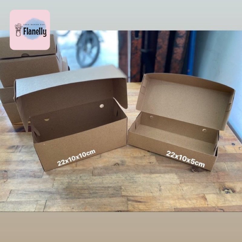

Kotak box dus kraft ukuran 22x10x10cm (1pack 10pc)