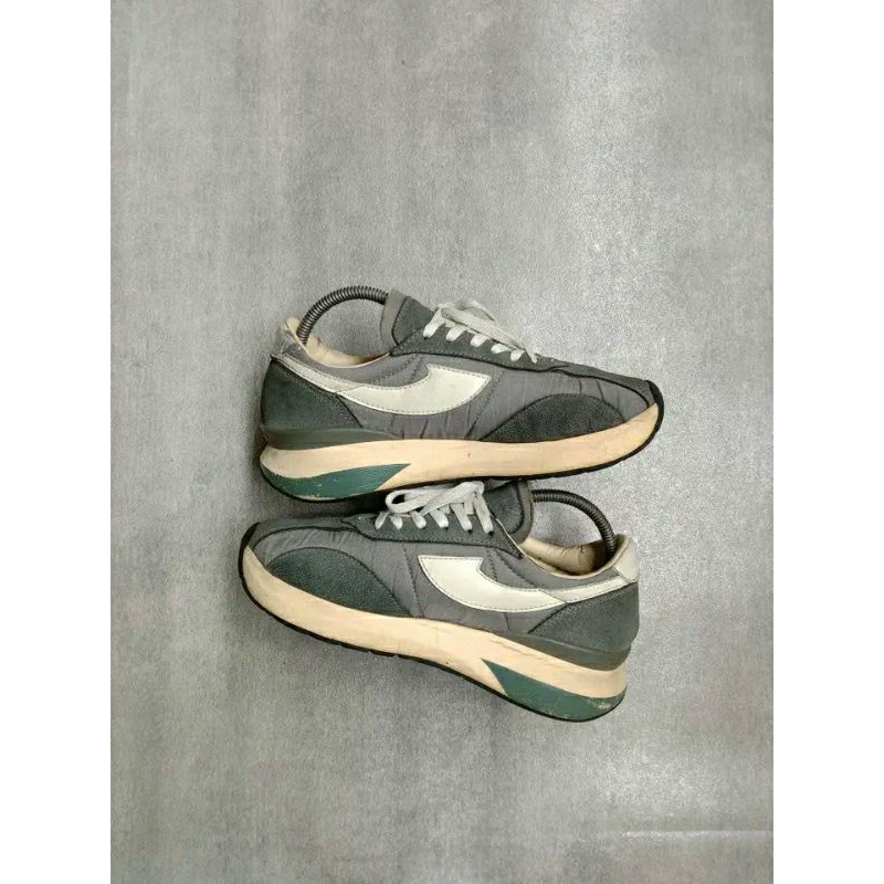 Compass Velocity Grey