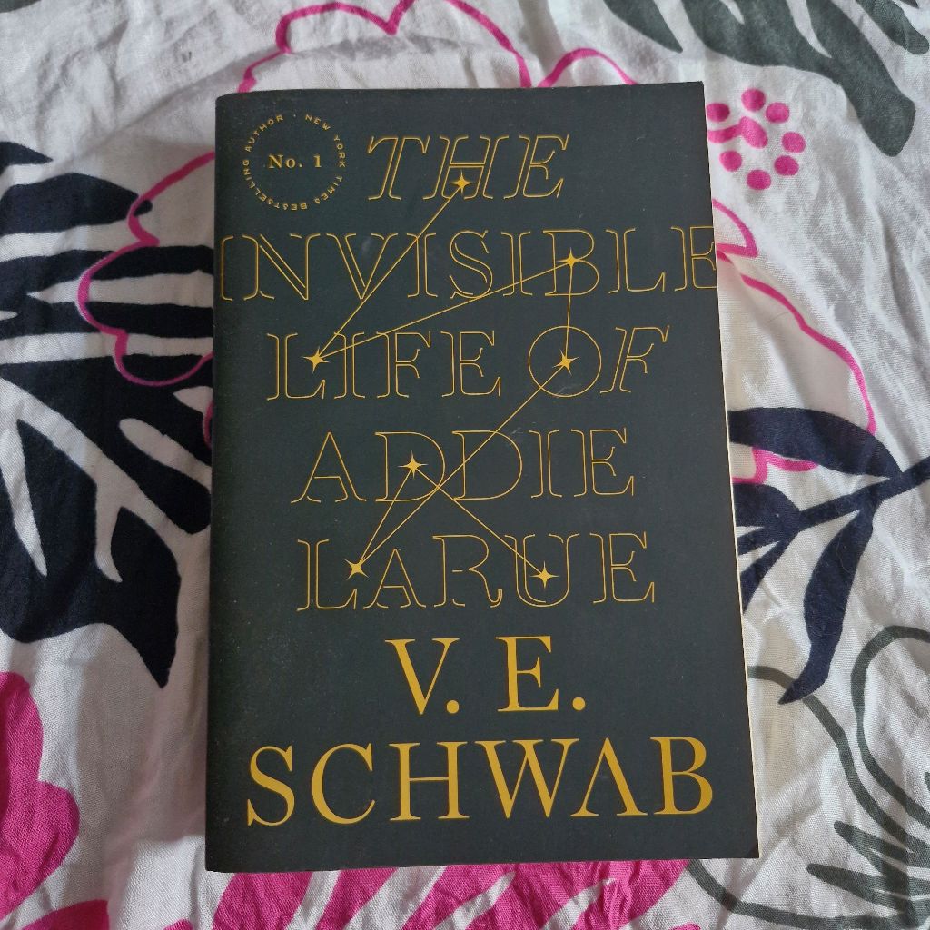 [Preloved] Novel Macmillan - The Invisible Life Of Addie Larue