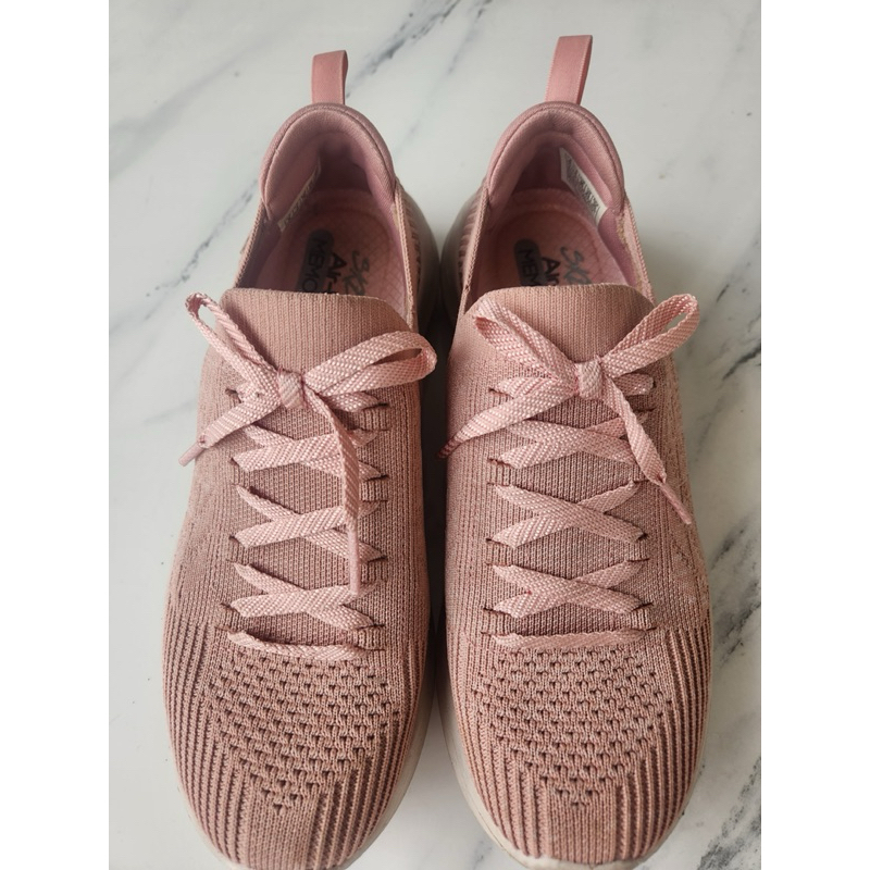 SEPATU WANITA SKECHERS ORIGINAL PINK PRELOVED