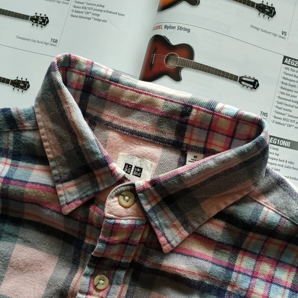 Kemeja Flanel Lengan Panjang UNIQLO Second Original Ukuran M - FLPUNI015M