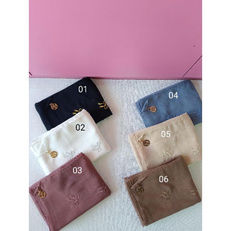 NARAYA SCARF PARIS BORDIR JAHIT TEPI | SEGI EMPAT POLOS