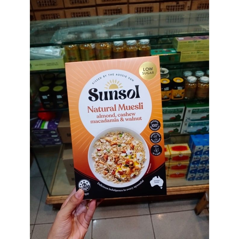

sunsol natural muesli almond, cashew macadamia & walnut 500g sereal oat australia