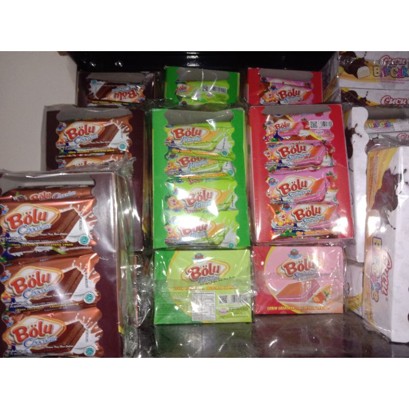 

[24 bungkus] bolu lapis S&M kemasan 500