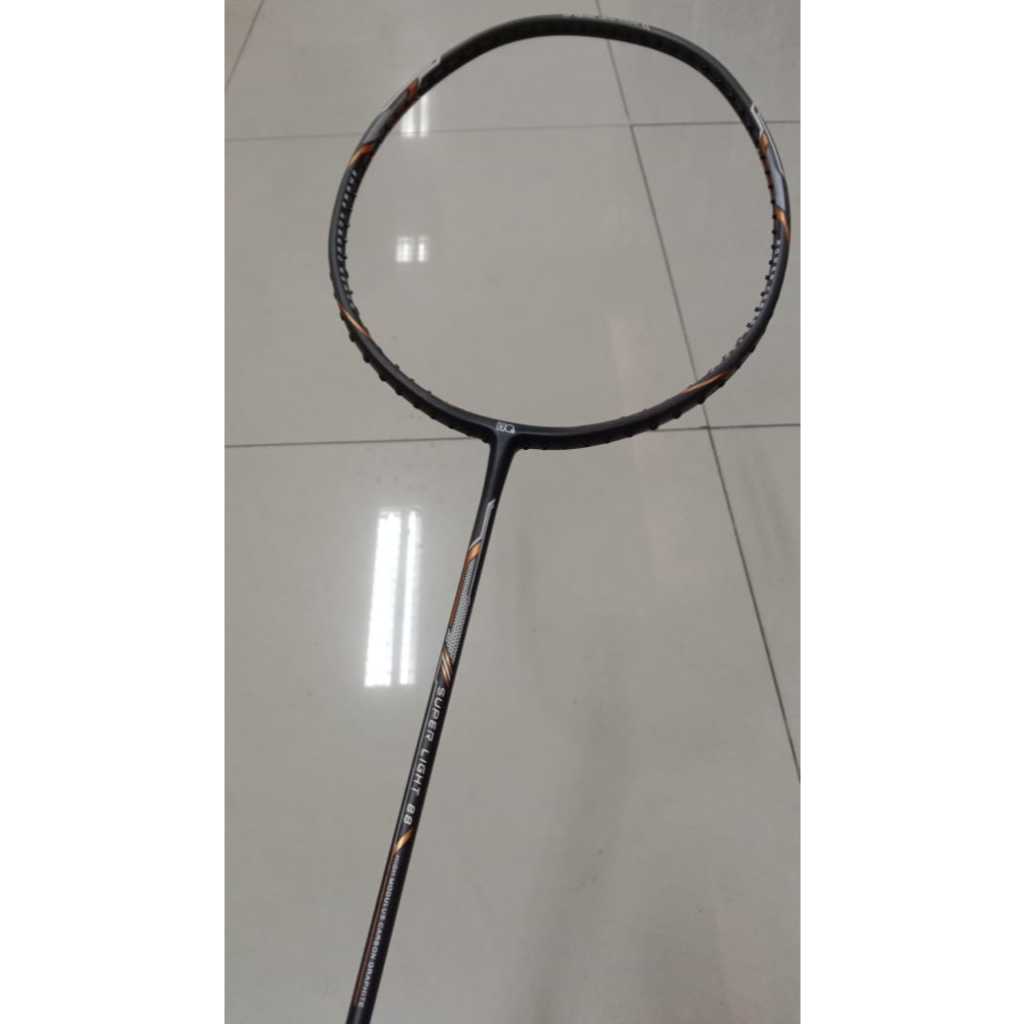 Raket hiqua super light 88 defensive ( Bonus cover, senar, grip dan kaos )