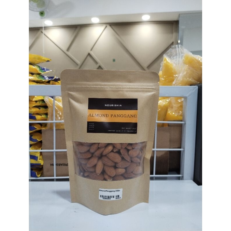 

Almond Panggang 250gr
