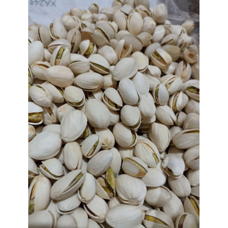 

Kacang Pitachio 1 kg