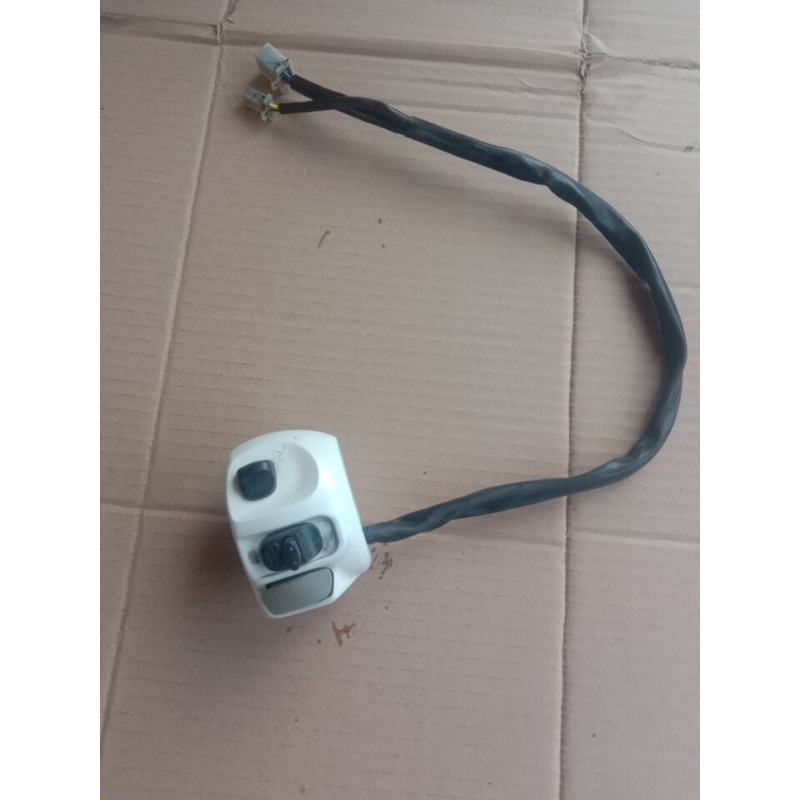 saklar bagian kiri Yamaha Fino injeksi CC 125 / 115