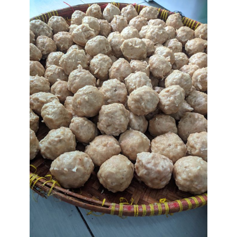 

bakso besar isian isi 20 pentol