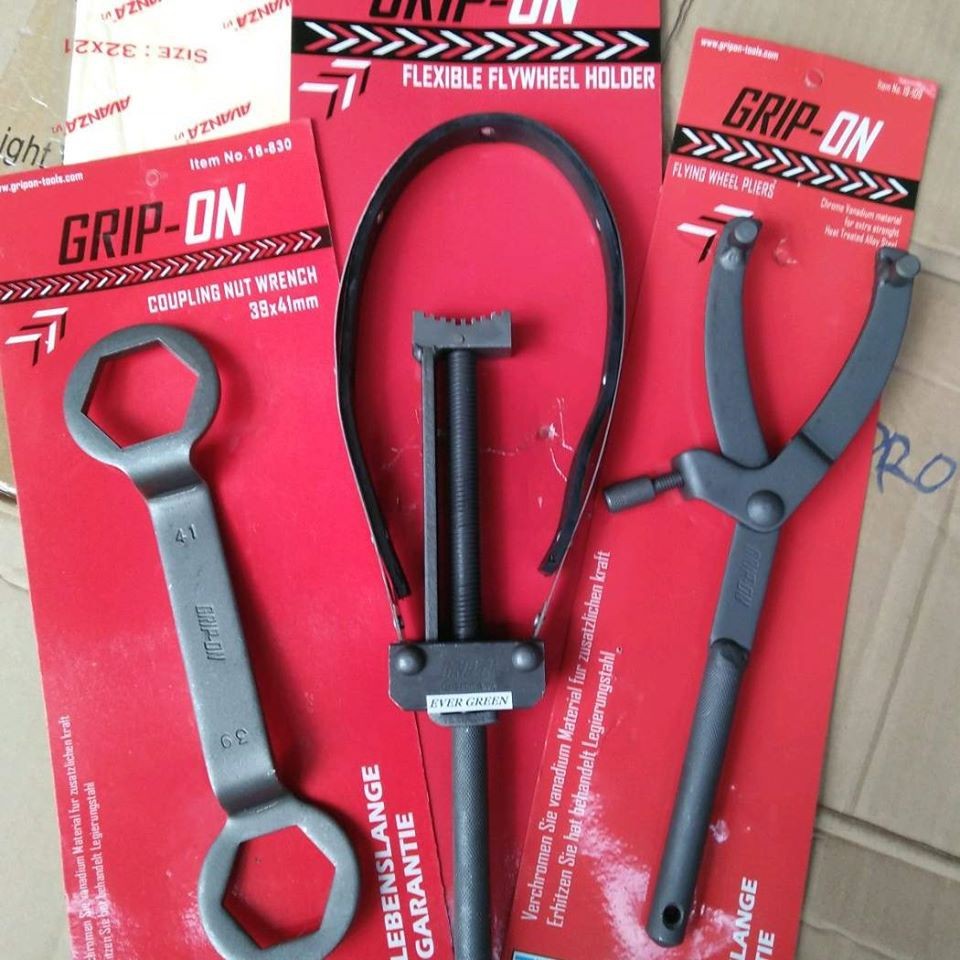 Grip-On SET TREKER CVT DAN KUNCI KOPLING 39X41 GRIP-ON GERMANY (3 TOOLS)