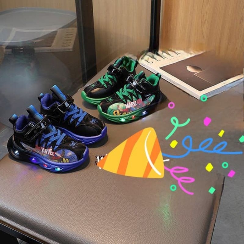 sepatu LED spiderman
