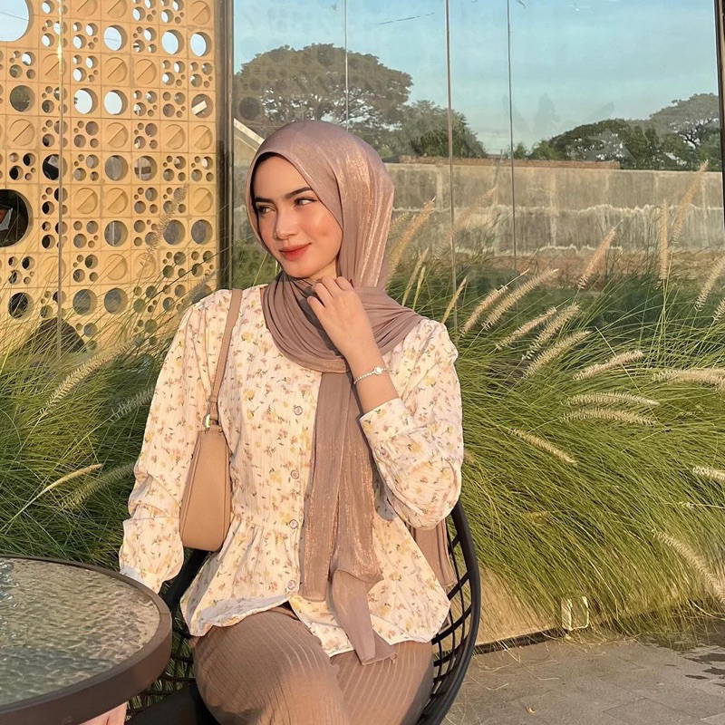 Garansi Naema Hana Blouse Hana Top Blouse Floral Blouse Motif