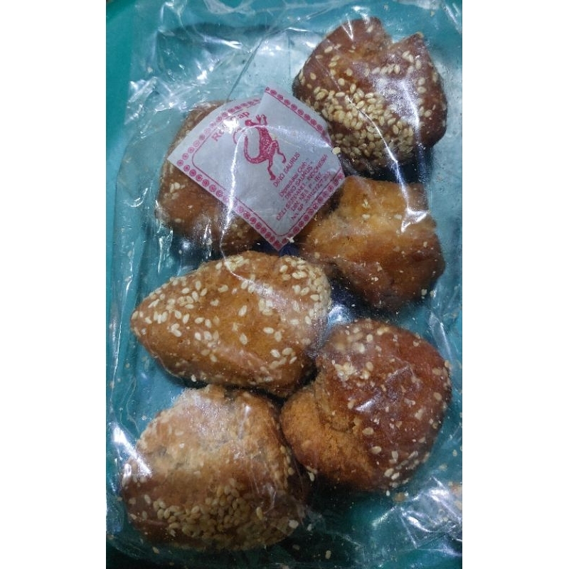 

Roti Ketawa Besar isi 6 Pcs / Kecil isi 12 Pcs