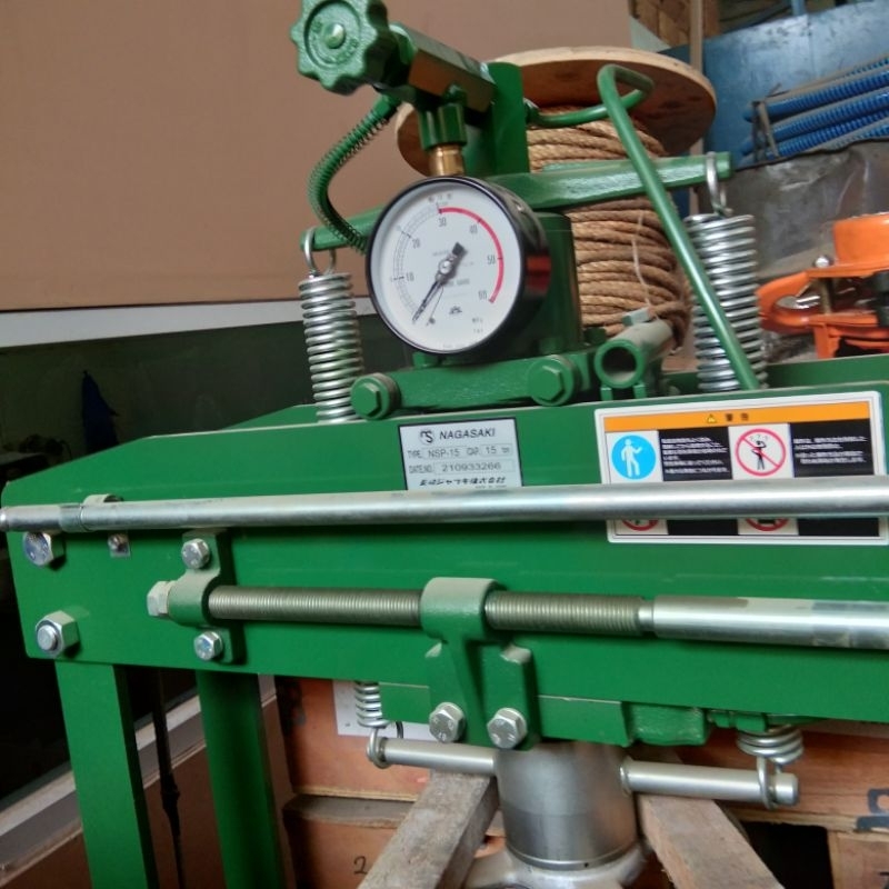 Mesin press hydraulic 5 ton nagasaki japan