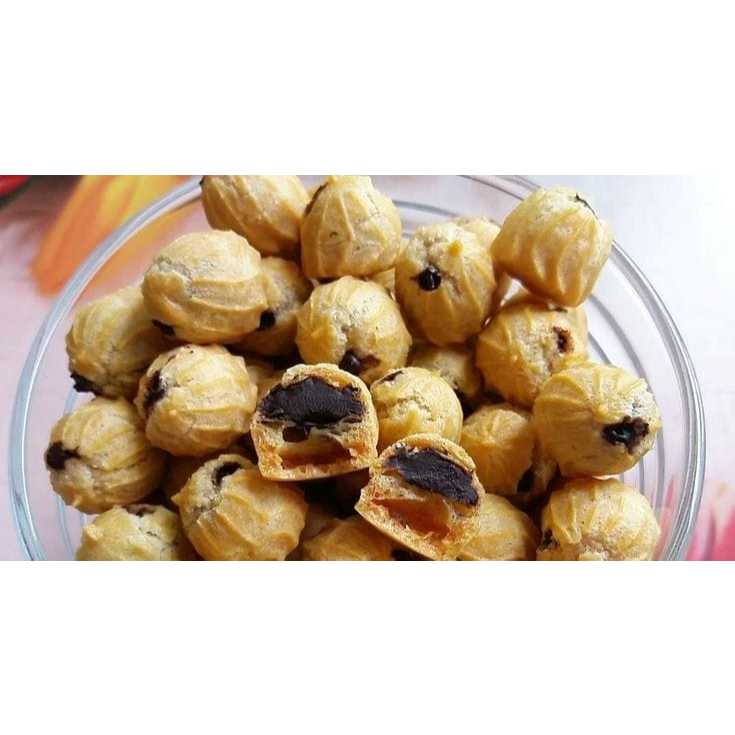 

Soes Kering Coklat