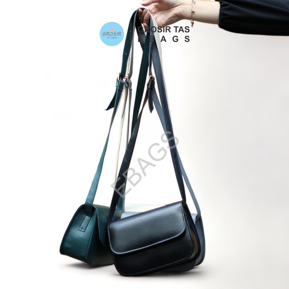 Tas selempang wanita model della terbaru polos tas slempang wanita cewe cewek perempuan abg anak mud