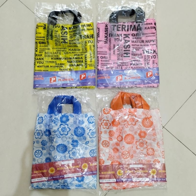 [KECIL] Kantong Plastik Loop/Kantong Plastik Hajatan/Kantong Plastik Ulang Tahun/Kantong Plastik Ols