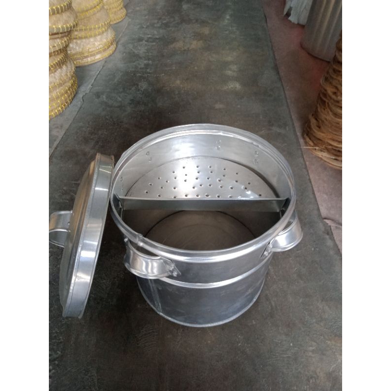 buleng atau panci baso sarang sebelah ukuran24 cm tinggi 23 cm
